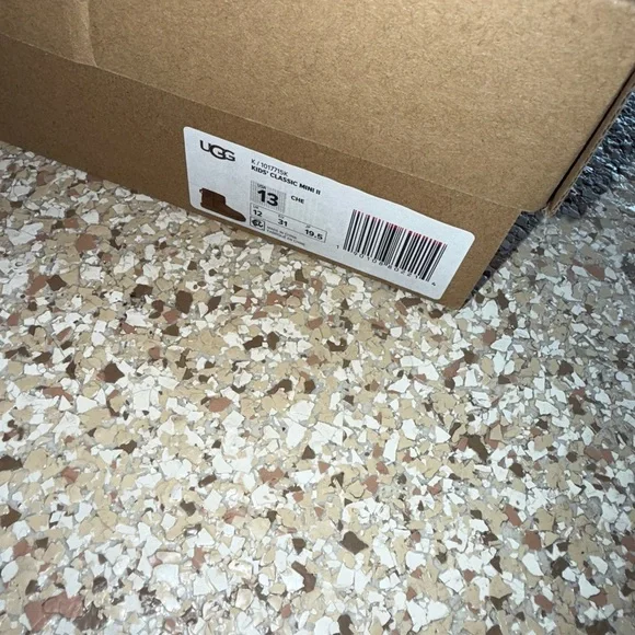 UGG Brown Kids Boots - Picture 3 of 9